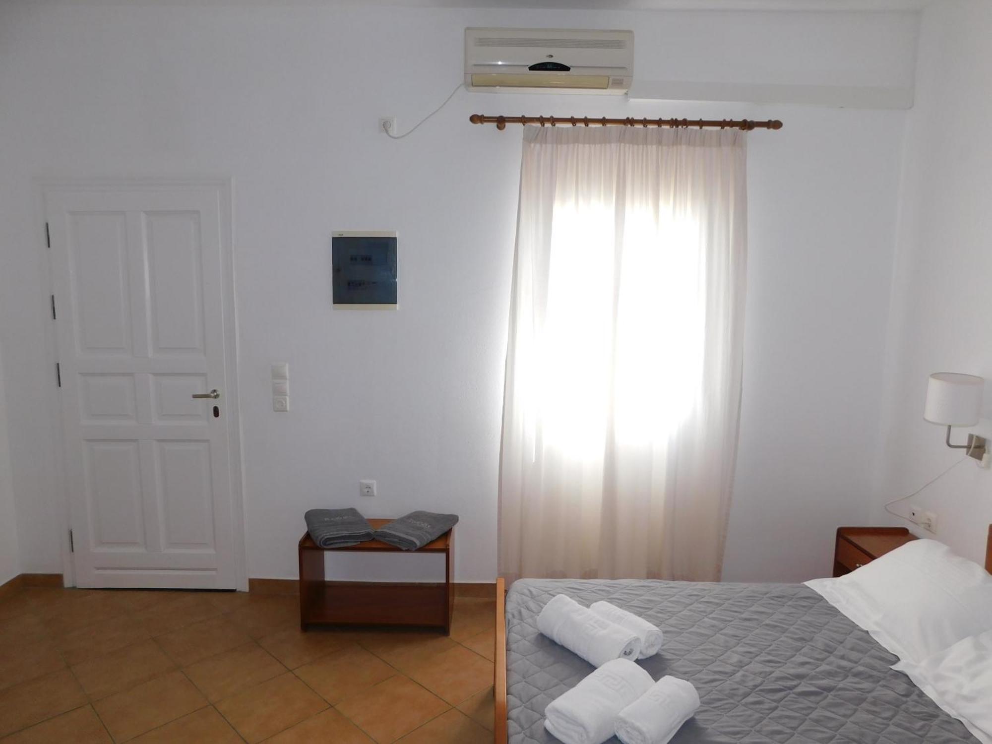 Hotel Pasithea Folegandros Agali Pokoj fotografie